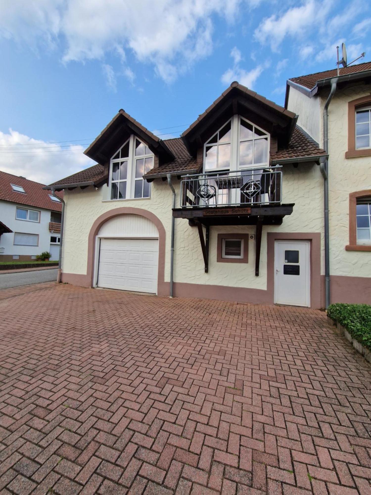 Gaestehaus Schuetz Gries Exterior foto